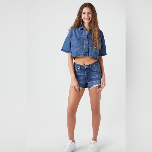 Boxy Cropped Denim Jacket - Picture 4 of 6